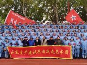 70余岁兵团老兵校园唱响《长征组歌》，红色旋律点亮青春课堂