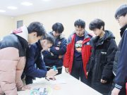 潍坊第四中学师生团队来潍坊技师学院参加职业体验活动