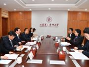中国越南商会客人来山东第二医科大学访问